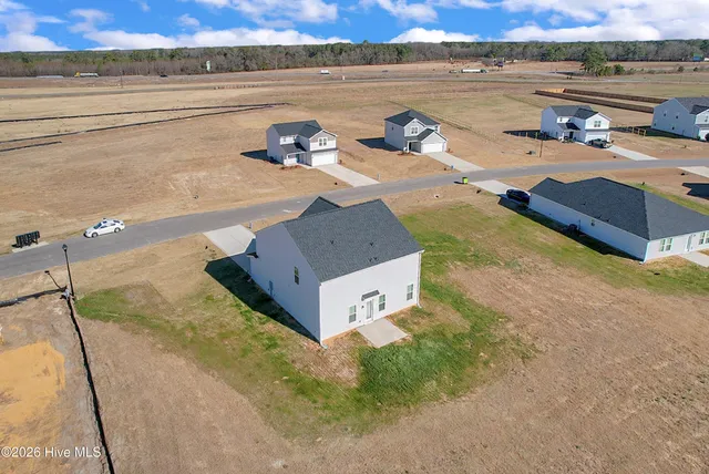 $309,950 | 221 Buggy Top Lane, Roseboro, NC 28382