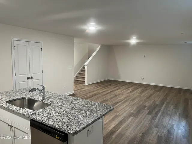 $309,950 | 221 Buggy Top Lane, Roseboro, NC 28382