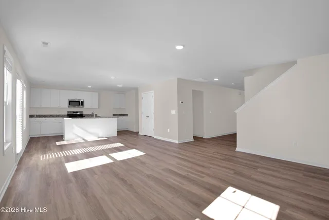 $309,950 | 221 Buggy Top Lane, Roseboro, NC 28382