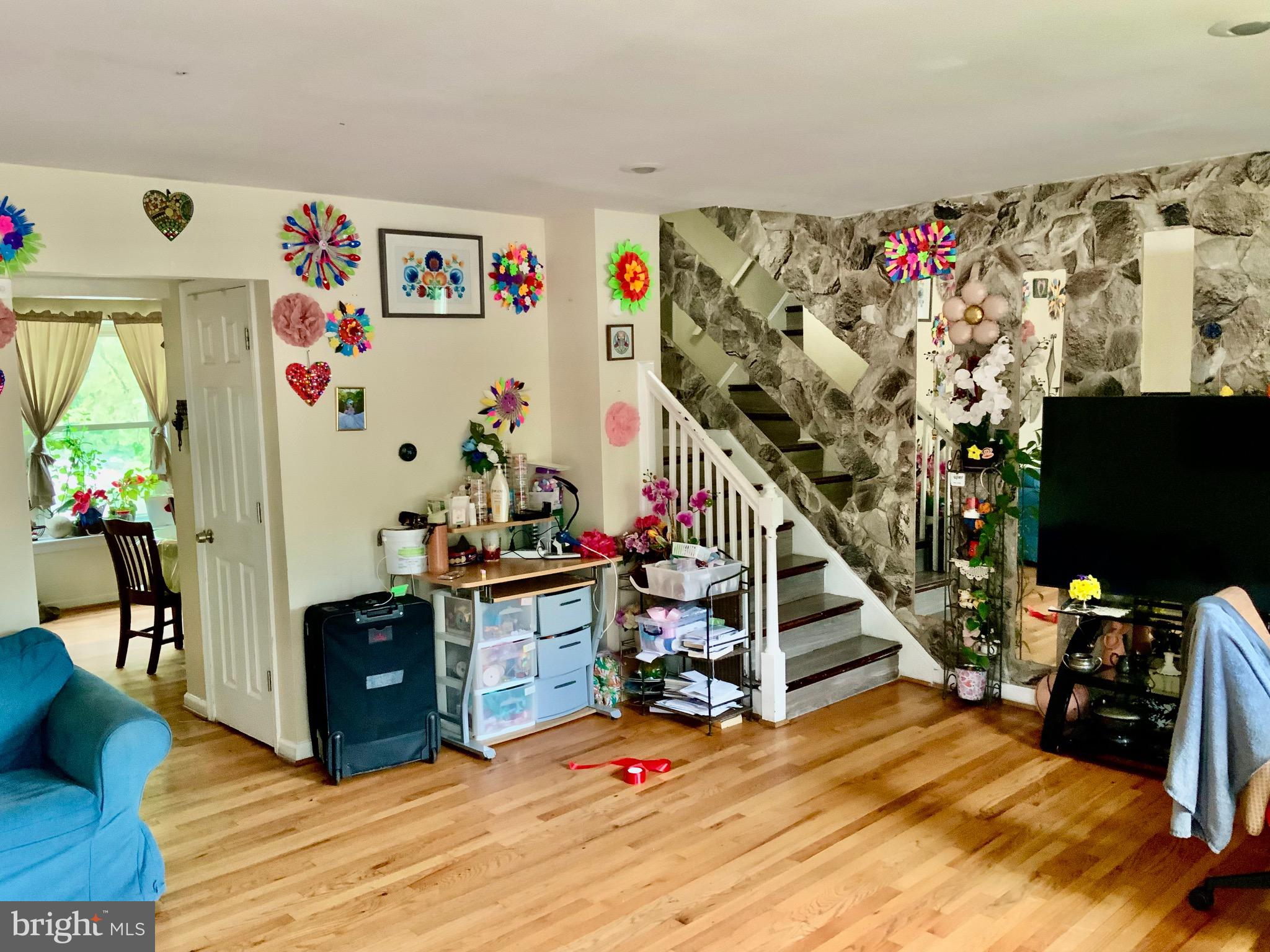 1639 Addison Road South District Heights, MD 20747 - Photo 4 of 13