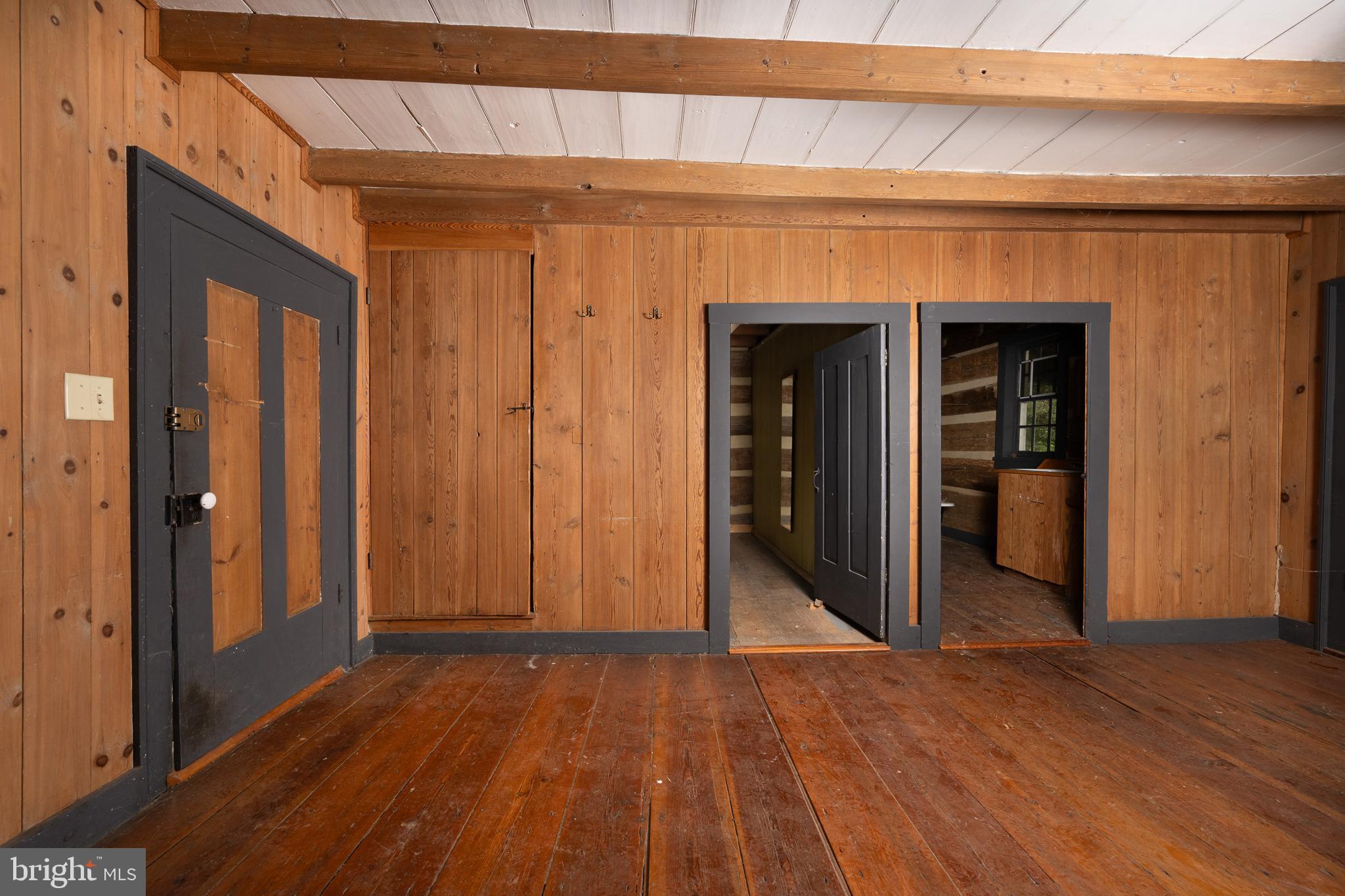 5143 South Middle Road Mount Jackson, VA 22842 - Photo 3 of 42 a view of hallway with wooden floor