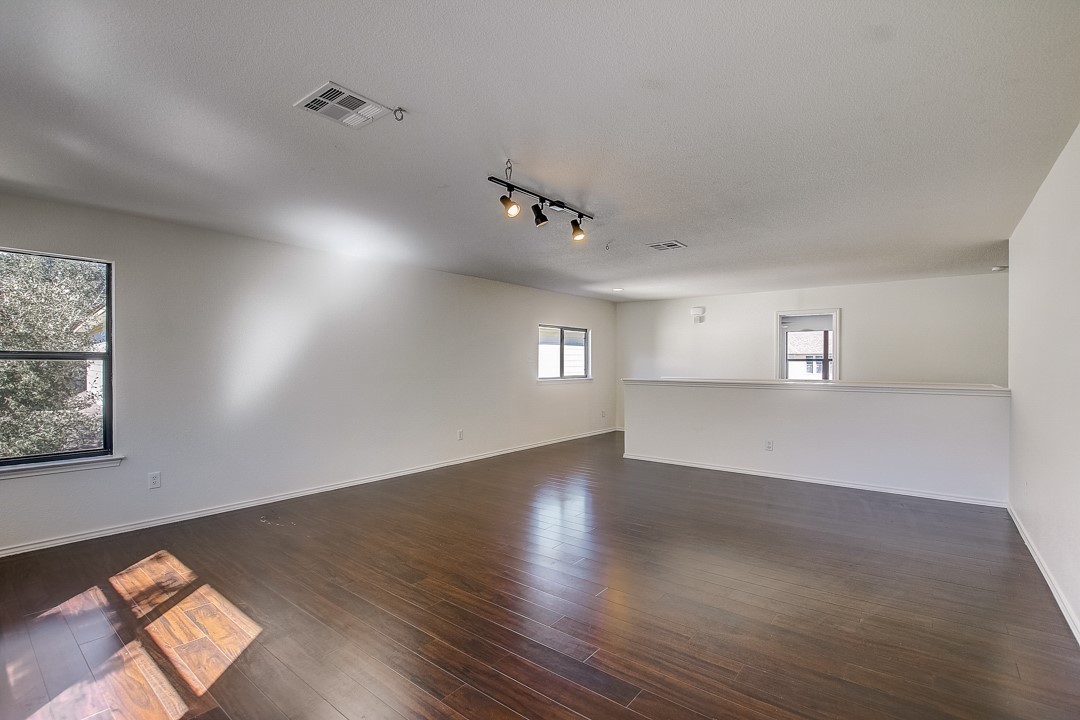 507 Tyree Road Cedar Park, TX 78613 - Photo 7 of 15 Gallery Image 7