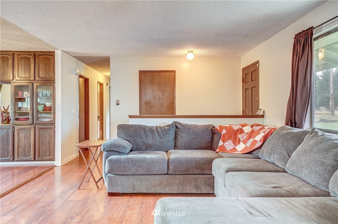4436 174th Lane Southwest Rochester, WA 98579 - Photo 2 of 25