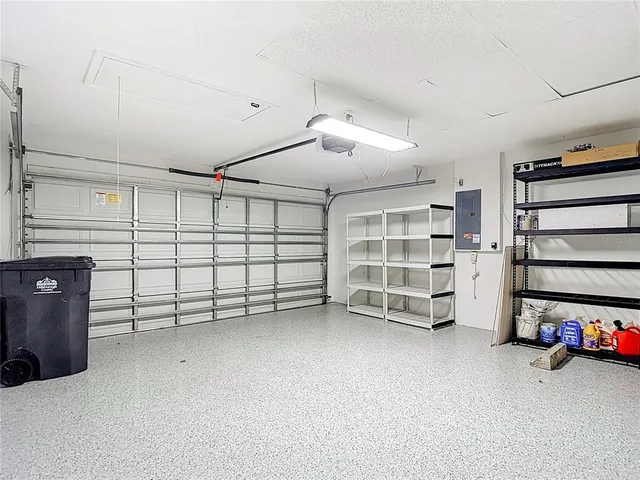 $425,000 | 416 Golden Elm Drive, Seffner, FL 33584