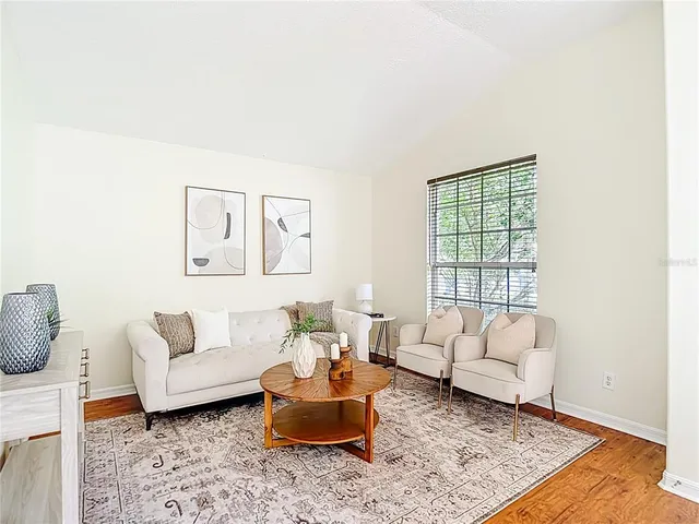 $425,000 | 416 Golden Elm Drive, Seffner, FL 33584