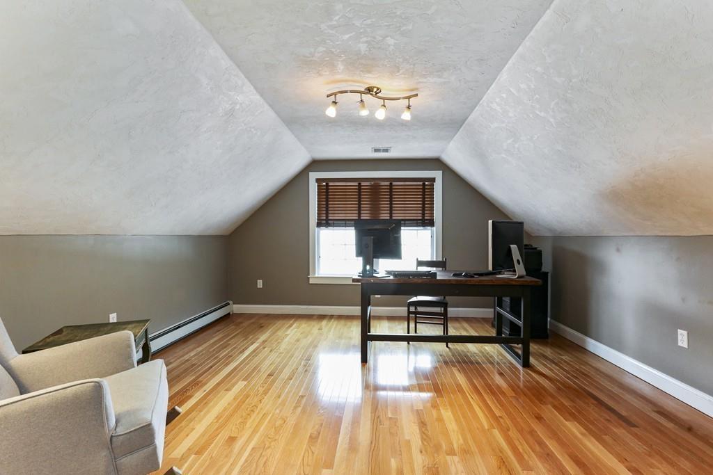 71 Highridge Road Bellingham, MA 02019 - Photo 13 of 27 Gallery Image 13
