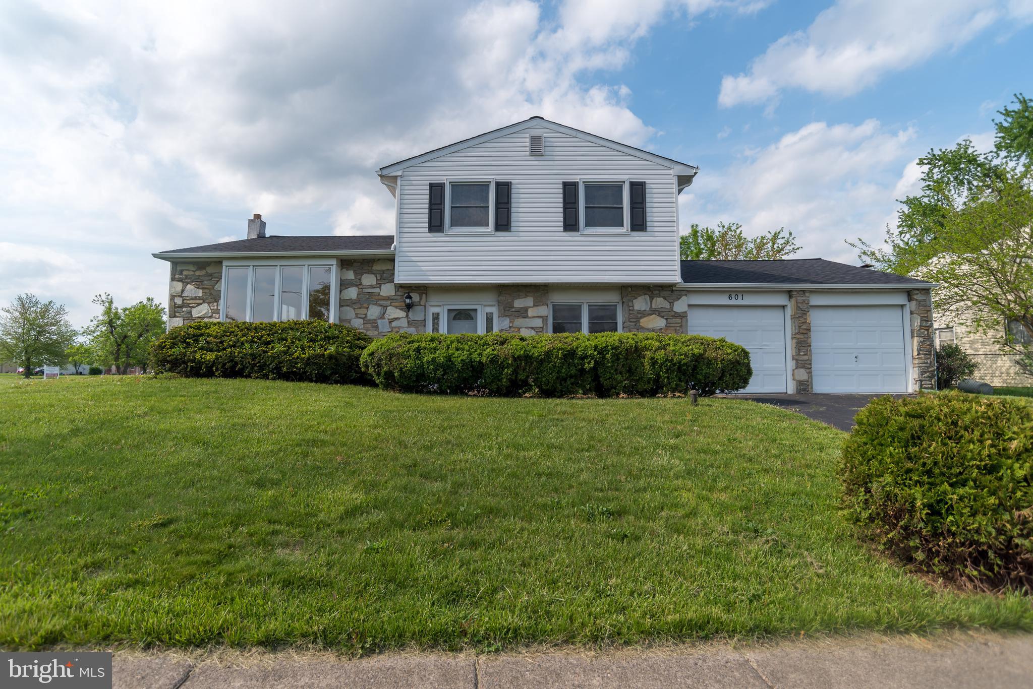 601 Warwick Road Fairless Hills, PA 19030 - Photo 1 of 43 Gallery Image 1