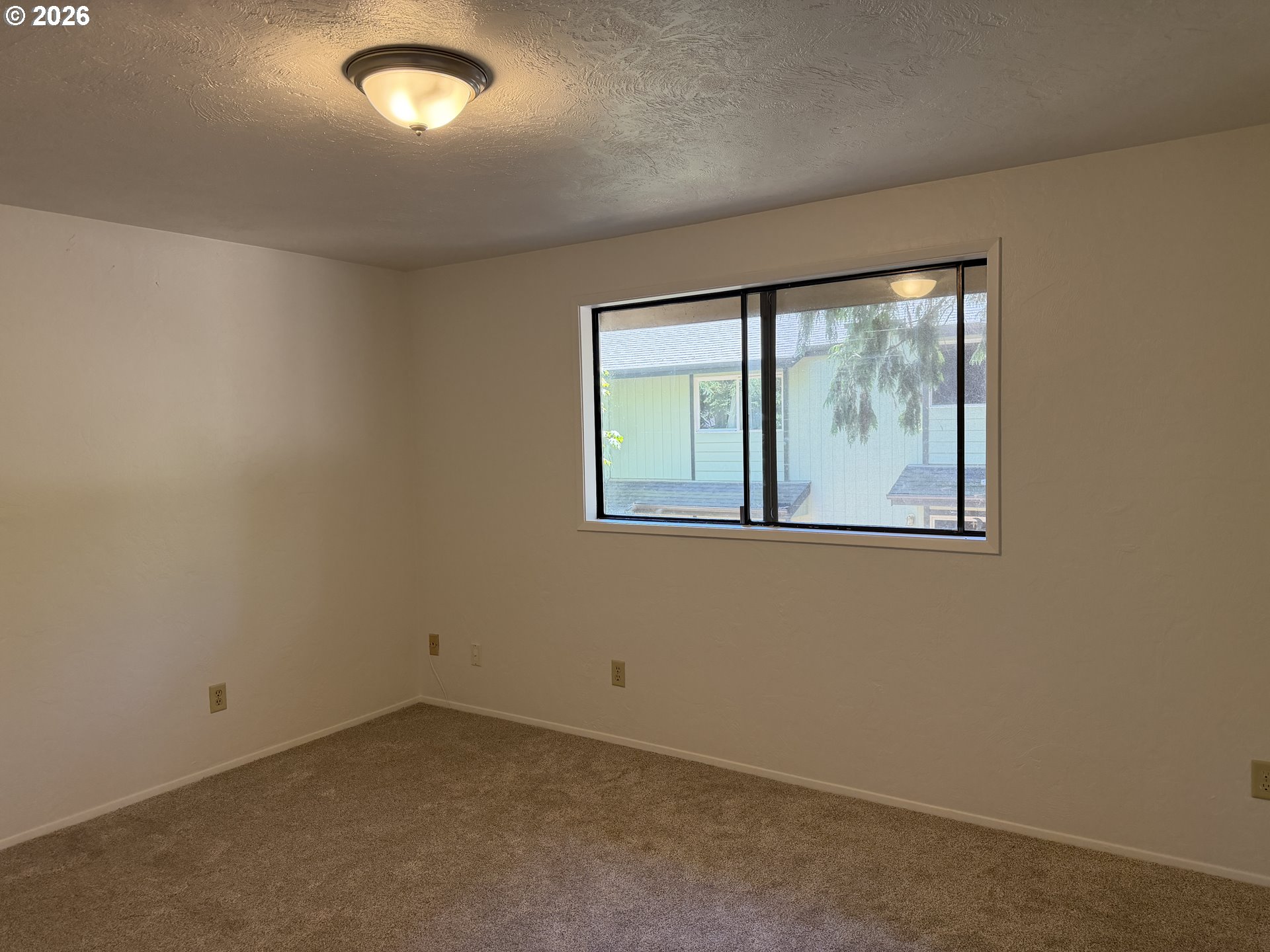 1434 Fetters Loop Eugene, OR 97402 - Photo 15 of 32 Bedroom
