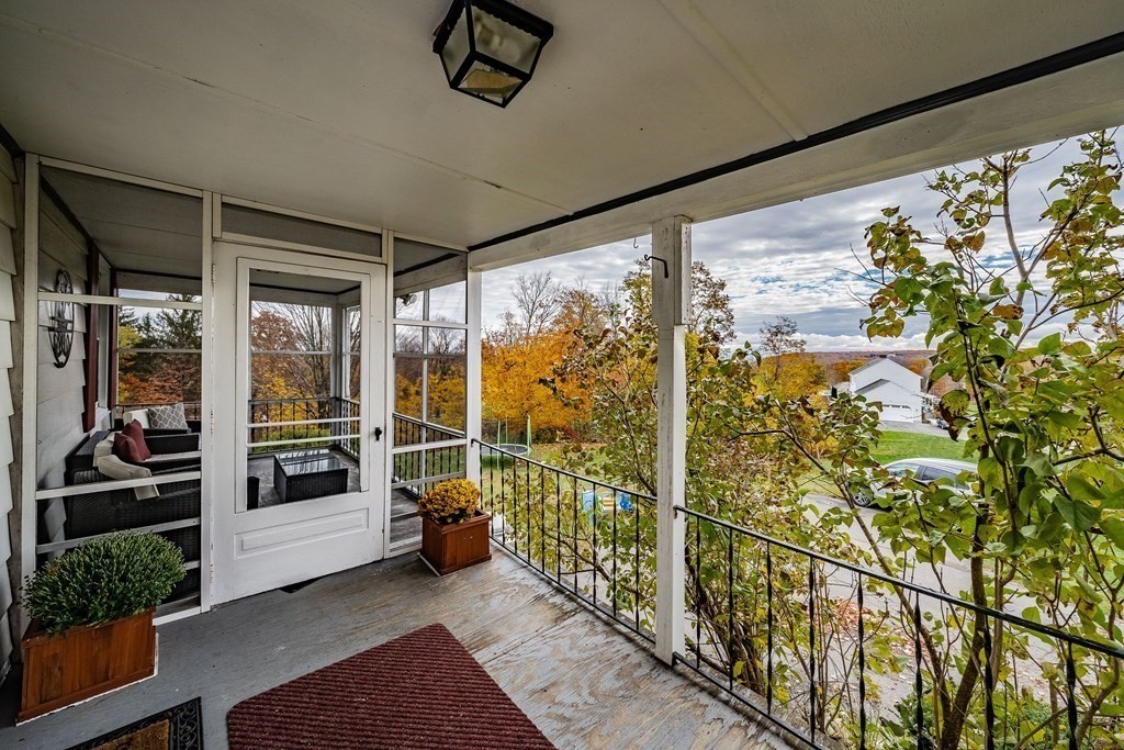 56 Woronoco Road Blandford, MA 01008 - Photo 2 of 24 Gallery Image 2