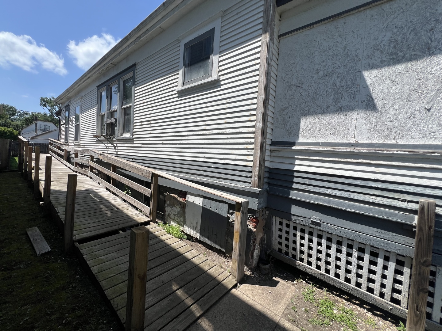 801 South Warren Street Peoria, IL 61605 - Photo 13 of 23