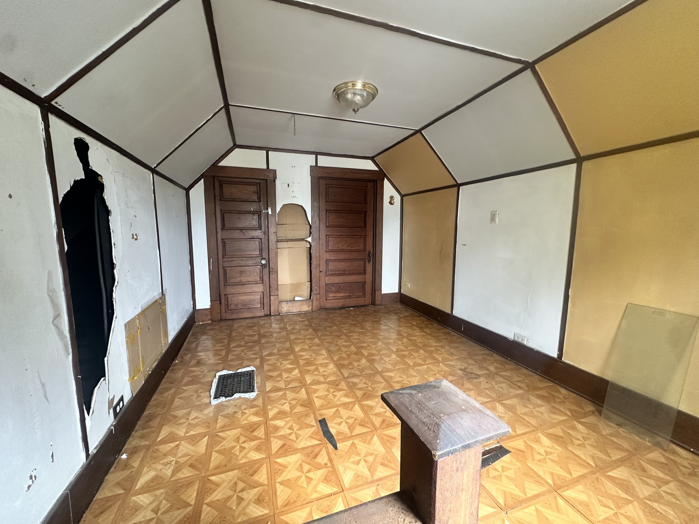 801 South Warren Street Peoria, IL 61605 - Photo 7 of 23