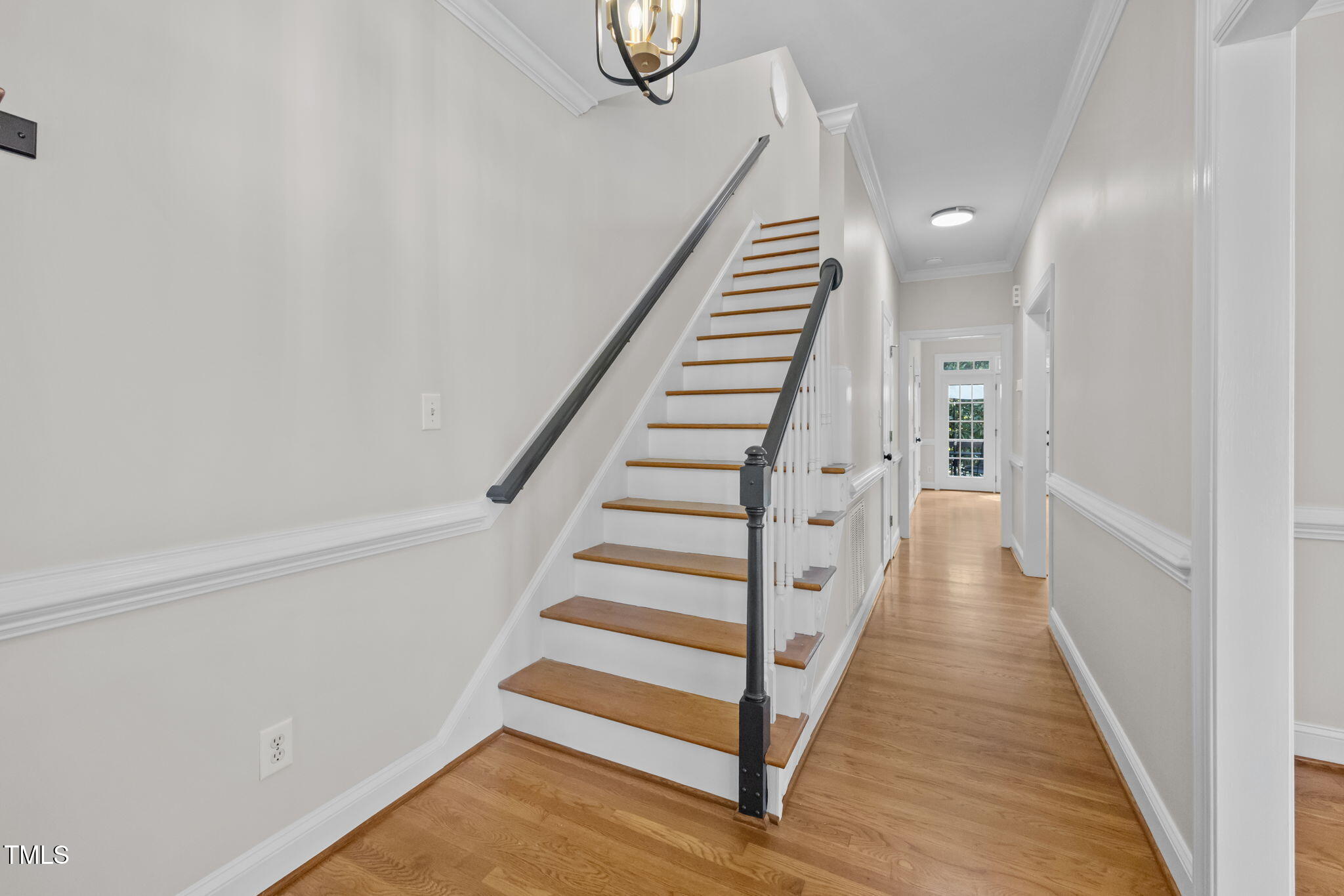 524 Gardner Street Raleigh, NC 27607 - Photo 22 of 42 20-web-or-mls-IMG_2158