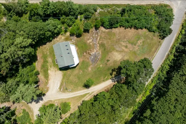 $599,000 | 1 Echo Lake Road, Boothbay Harbor, ME 04538