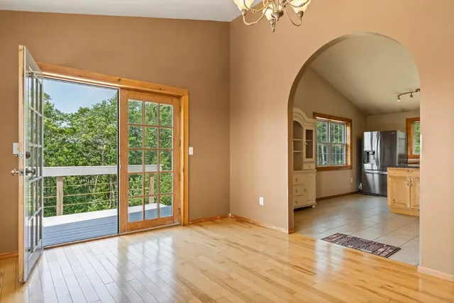 $599,000 | 1 Echo Lake Road, Boothbay Harbor, ME 04538