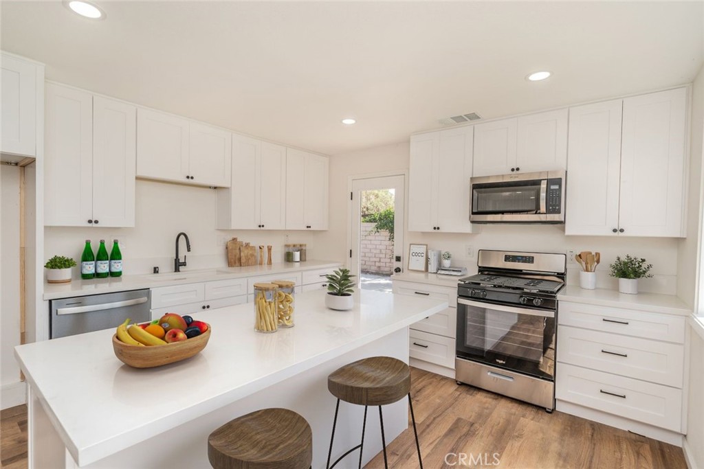 4037 Weyer Street Riverside, CA 92501 - Photo 9 of 23