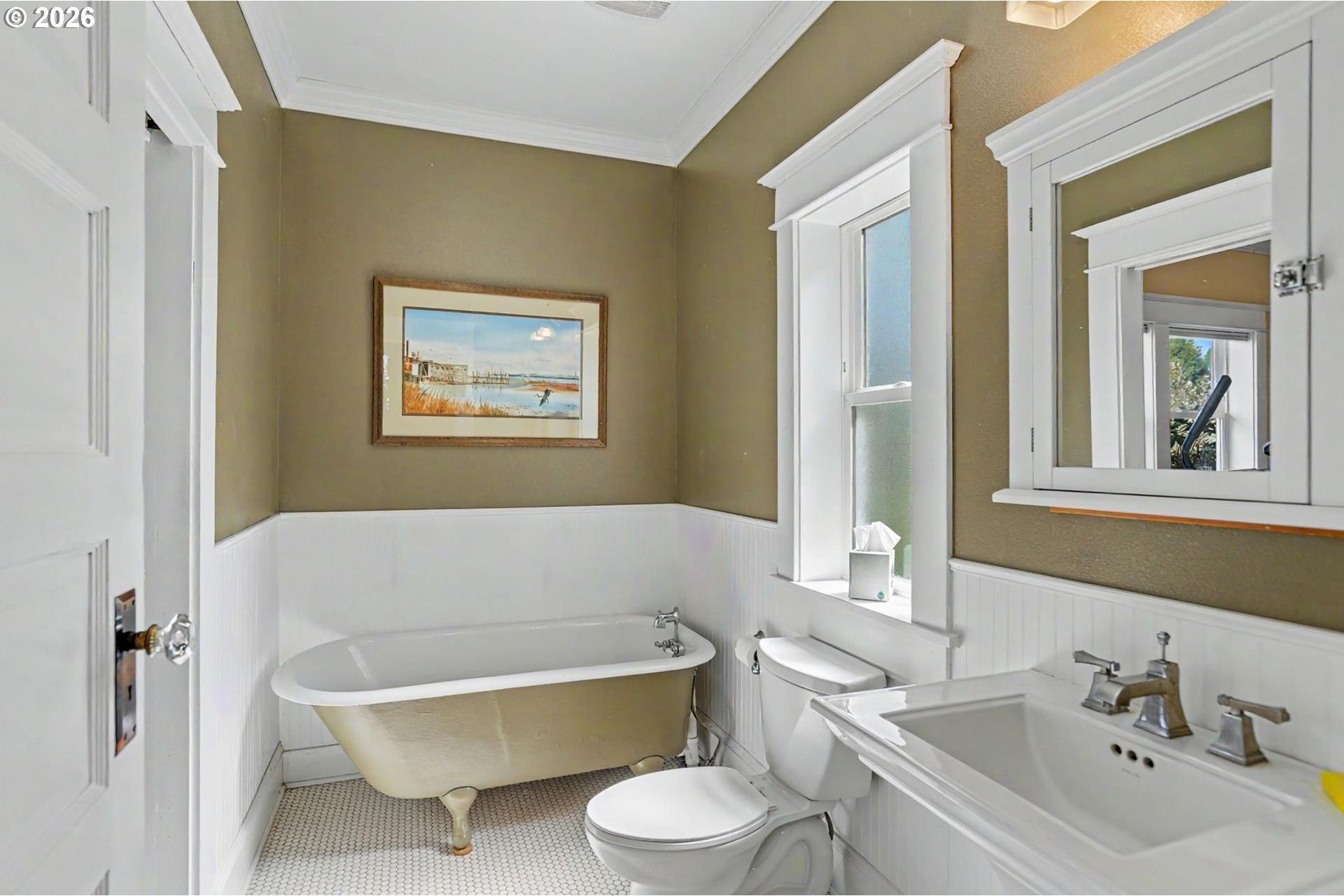 14437 Evans Valley Road Northeast Silverton, OR 97381 - Photo 23 of 48 Gallery Image 23