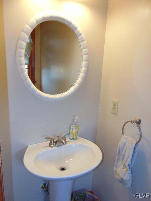 3967 Hollo Road Easton, PA 18045 - Photo 49 of 50 Gallery Image 49