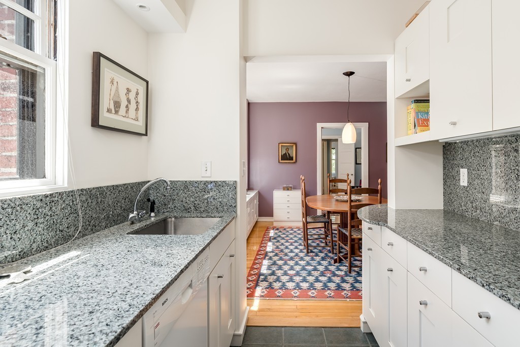 992 Memorial Drive, Unit 405 Cambridge, MA 02138 - Photo 12 of 21