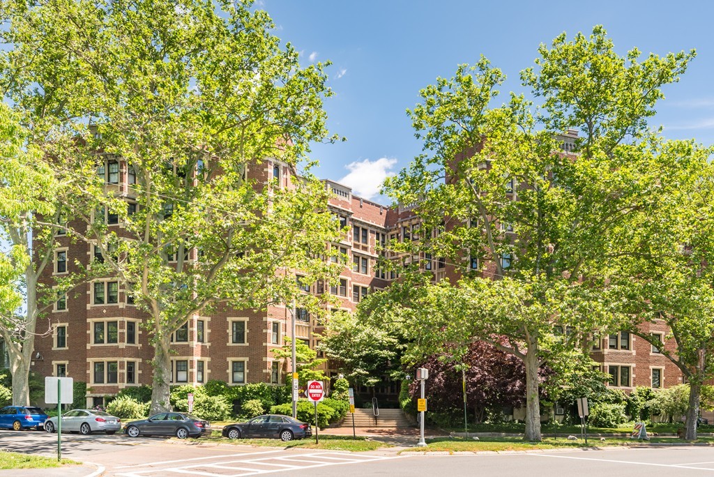 992 Memorial Drive, Unit 405 Cambridge, MA 02138 - Photo 18 of 21