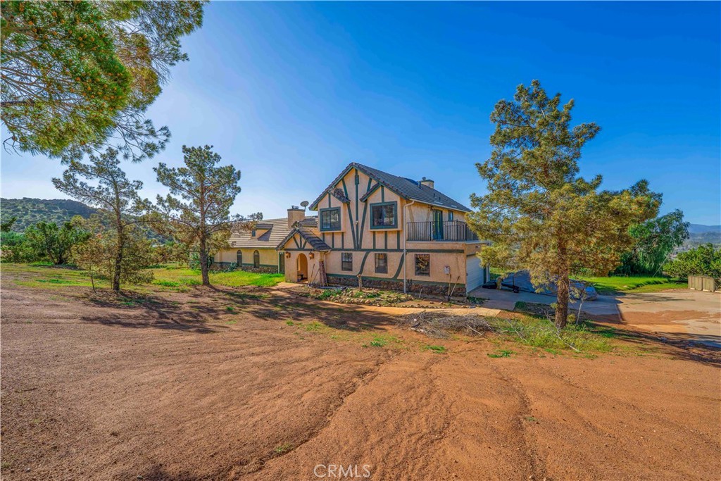 34754 Ellenan Avenue Acton, CA 93510 - Photo 3 of 54