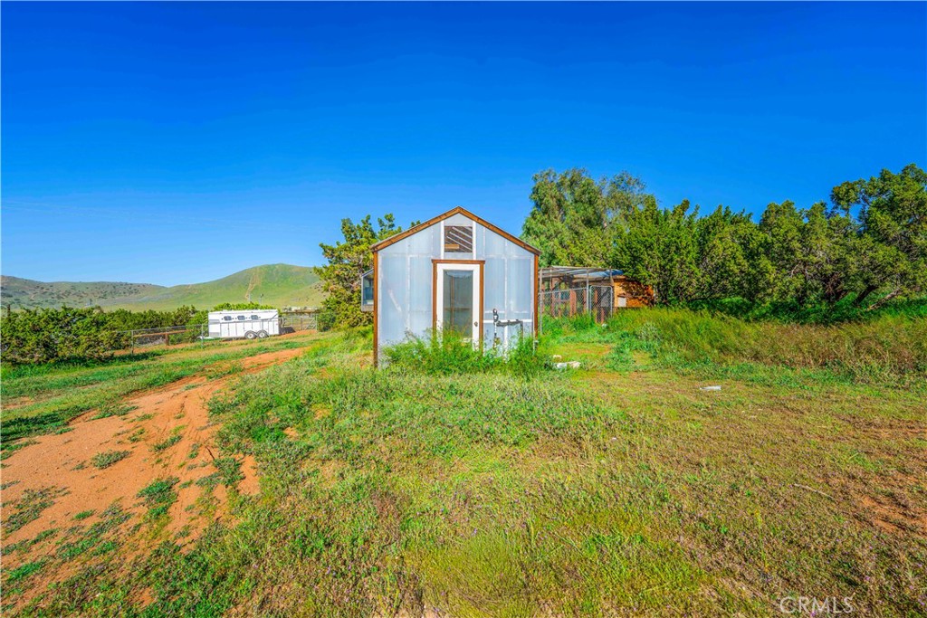 34754 Ellenan Avenue Acton, CA 93510 - Photo 52 of 54