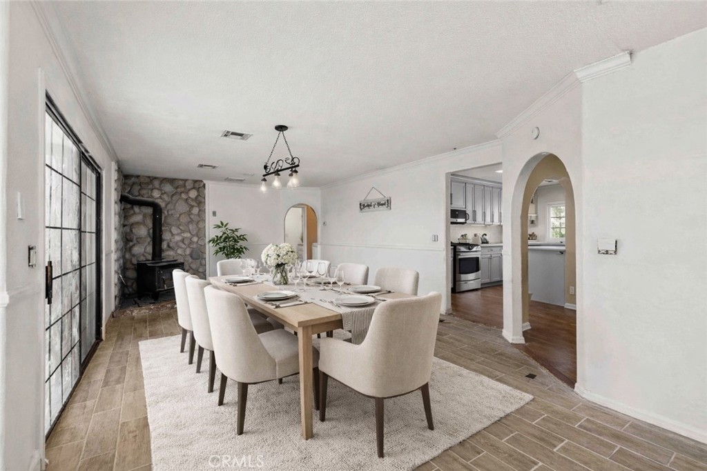 34754 Ellenan Avenue Acton, CA 93510 - Photo 7 of 54