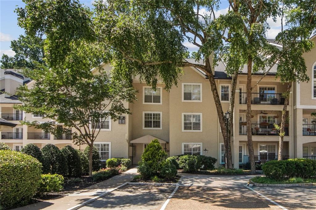 3655 Habersham Road Northeast, Unit B141 Atlanta, GA 30305 - Photo 17 of 19