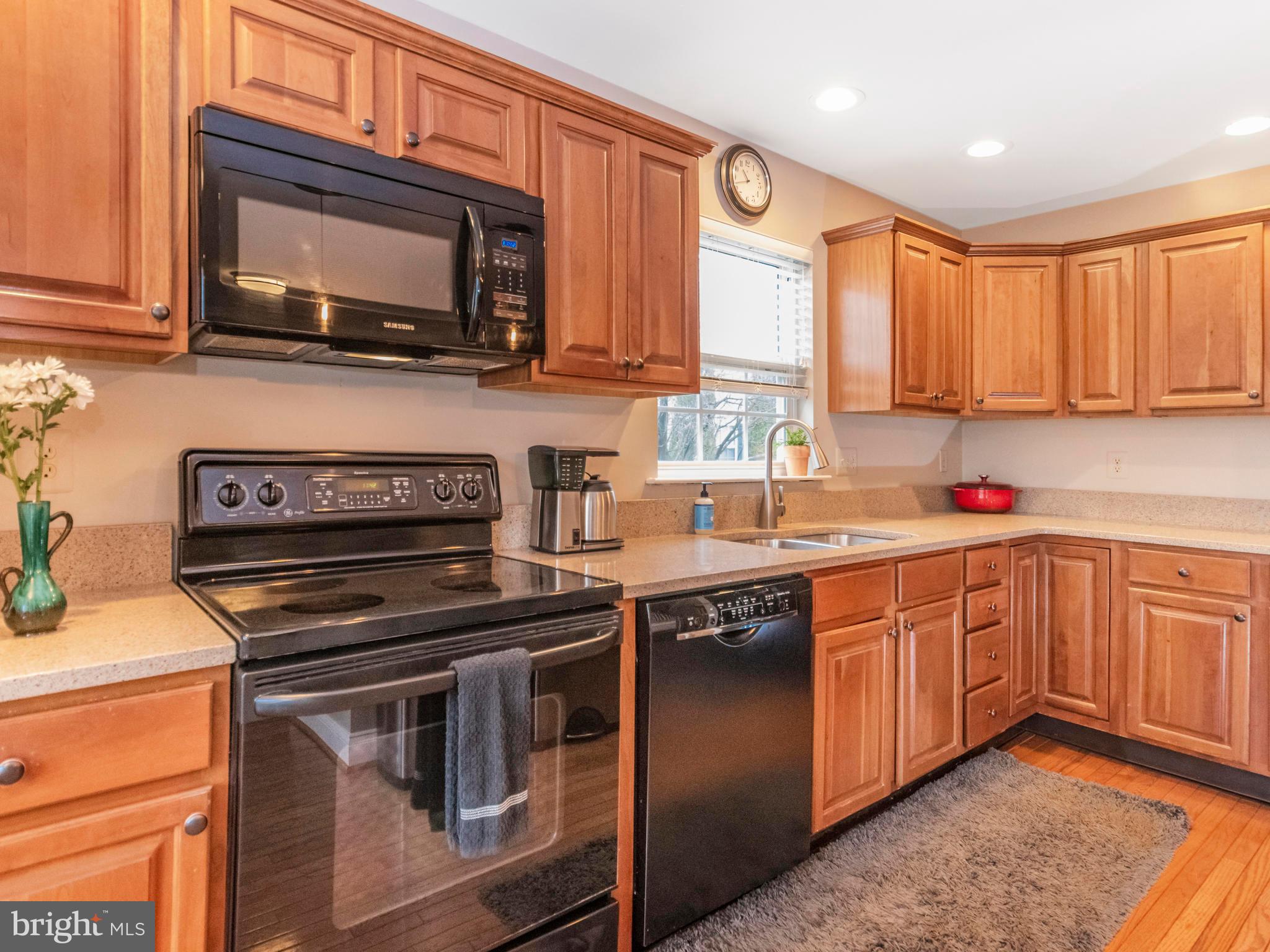 306 Manor Road Harleysville, PA 19438 - Photo 12 of 29 Kitchen