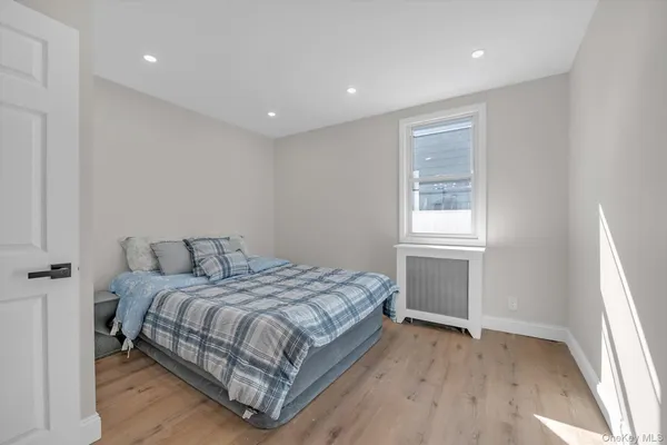 $999,000 | 31 Walters Avenue, Syosset, NY 11791