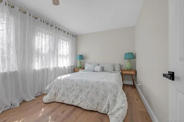 $999,000 | 31 Walters Avenue, Syosset, NY 11791