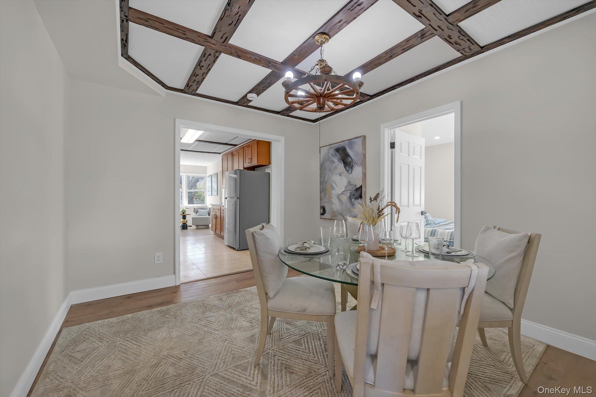 31 Walters Avenue Syosset, NY 11791 - Photo 7 of 29