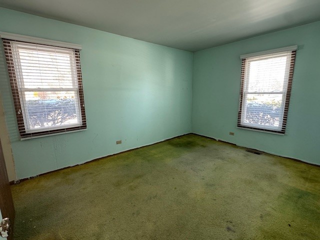 2301 Providence Court Naperville, IL 60565 - Photo 15 of 21 an empty room with a window