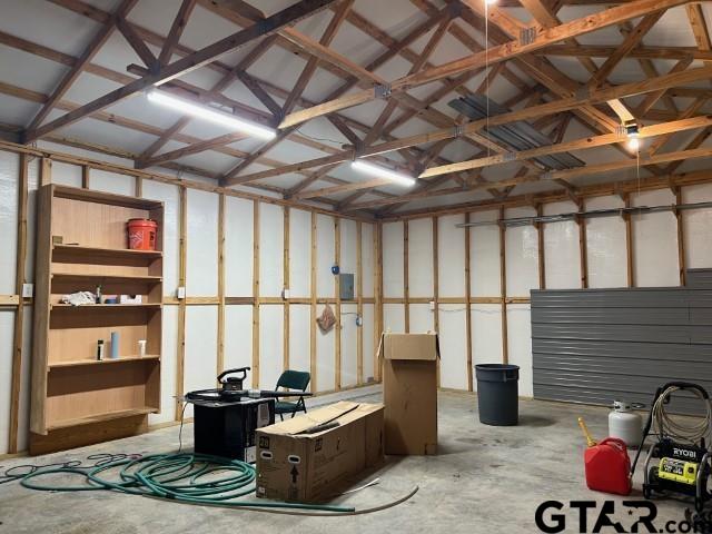 174 County Road 2604 Pittsburg, TX 75686 - Photo 16 of 22 a living room with furniture