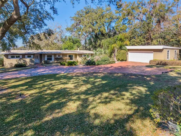 $625,000 | 2435 Broadvue Avenue, Eustis, FL 32726