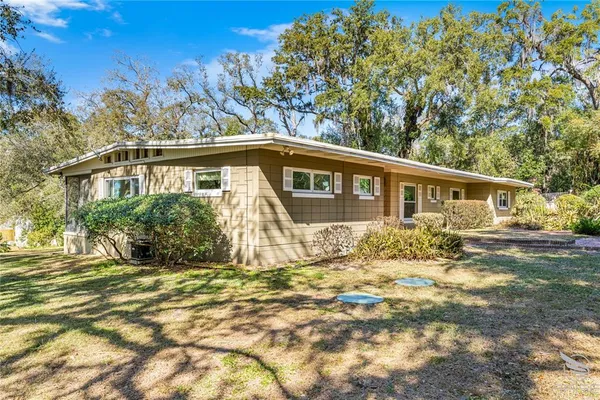 $625,000 | 2435 Broadvue Avenue, Eustis, FL 32726