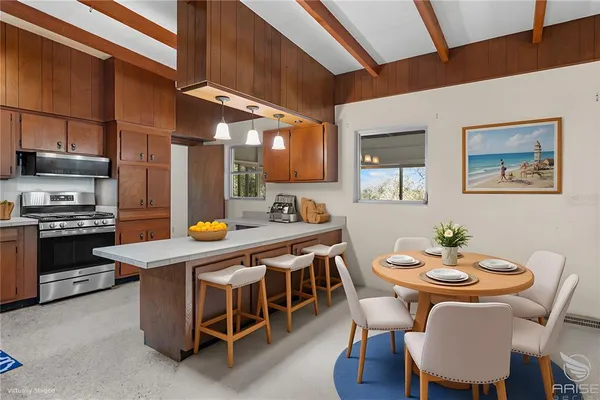 $625,000 | 2435 Broadvue Avenue, Eustis, FL 32726