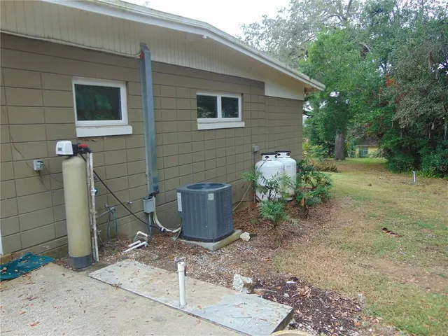 $675,000 | 2435 Broadvue Avenue, Eustis, FL 32726