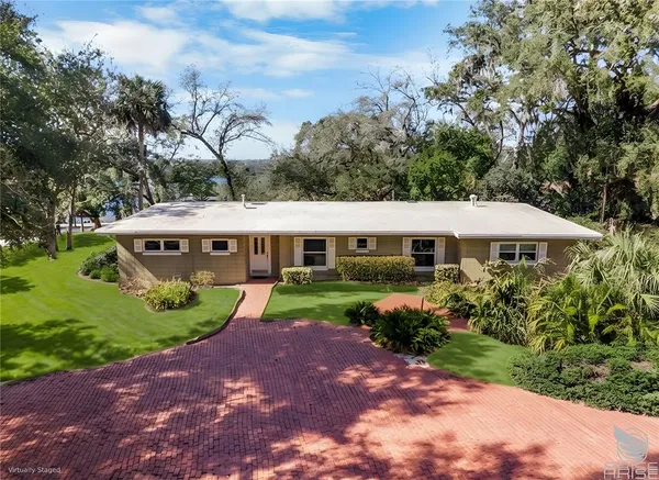 $625,000 | 2435 Broadvue Avenue, Eustis, FL 32726