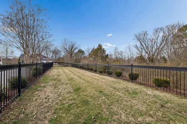 $374,000 | 2915 Suzanne Landon Drive, Murfreesboro, TN 37130