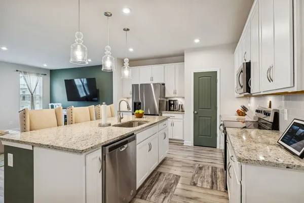 $374,000 | 2915 Suzanne Landon Drive, Murfreesboro, TN 37130