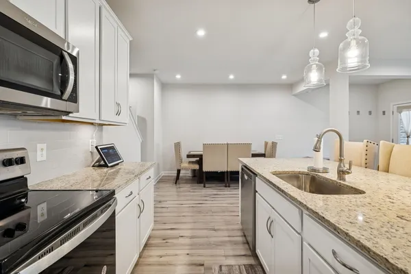 $374,000 | 2915 Suzanne Landon Drive, Murfreesboro, TN 37130