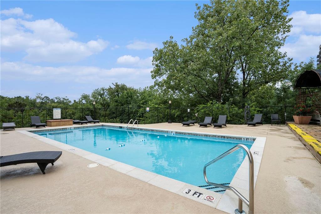 2285 Peachtree Street Northeast, Unit 606 Atlanta, GA 30309 - Photo 18 of 23