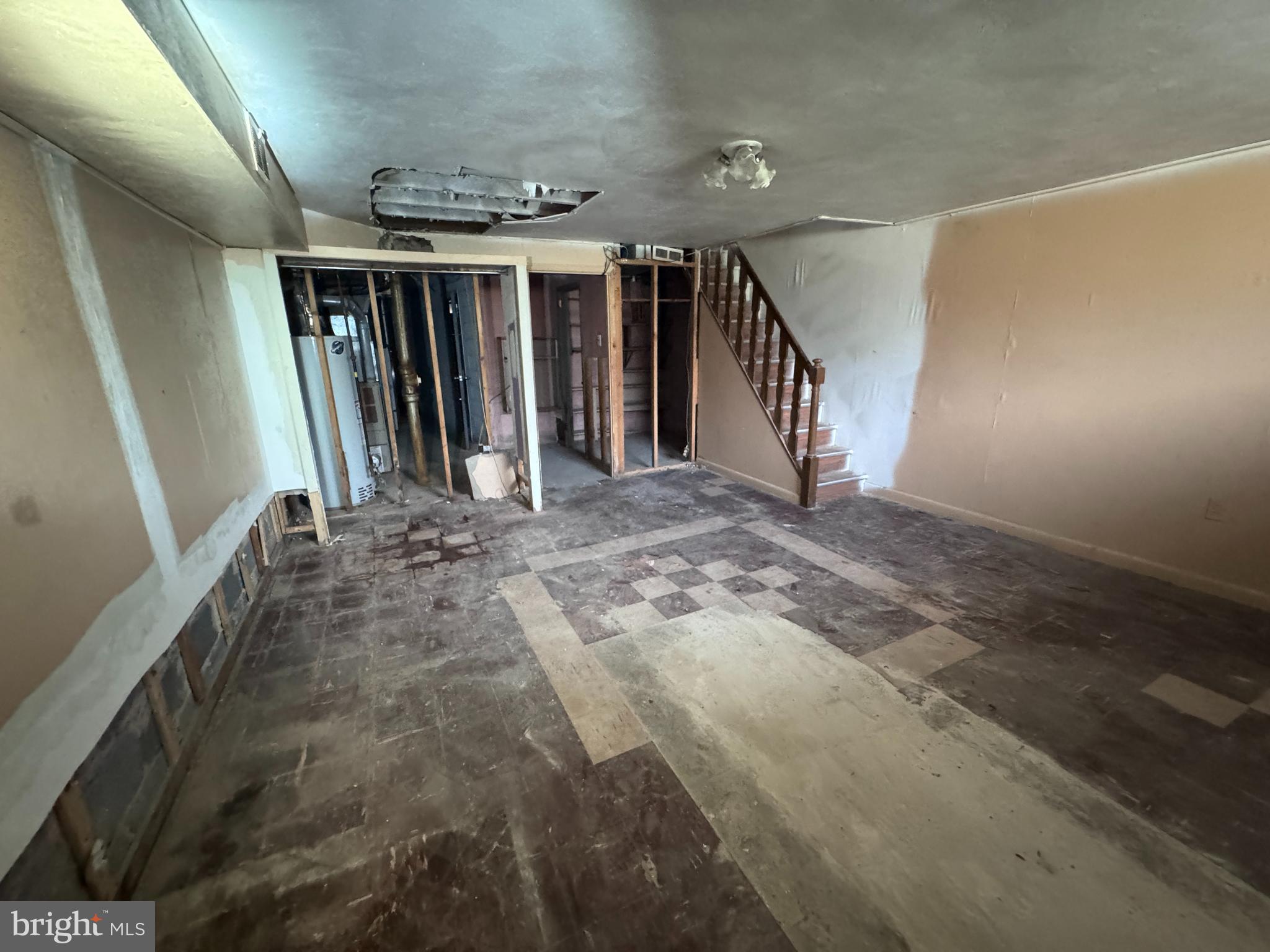 7448 Rhoads Street Philadelphia, PA 19151 - Photo 15 of 17