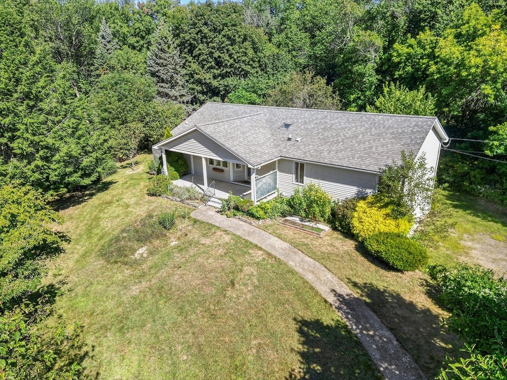 148 R Elm Street Newbury, MA 01922 - Photo 2 of 41 Gallery Image 2
