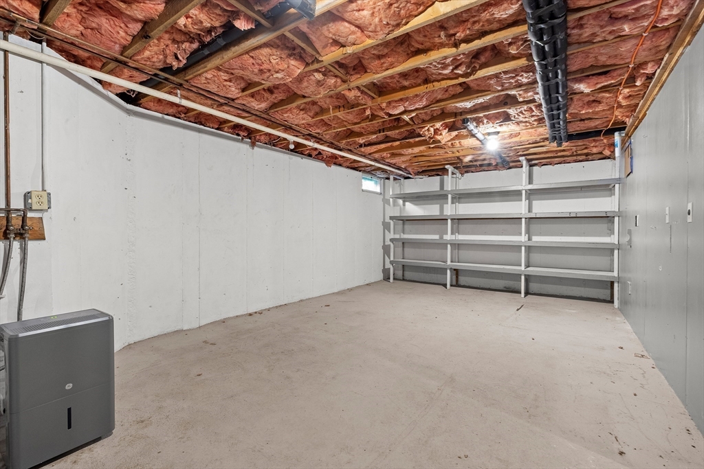 148 R Elm Street Newbury, MA 01922 - Photo 31 of 41 Gallery Image 31