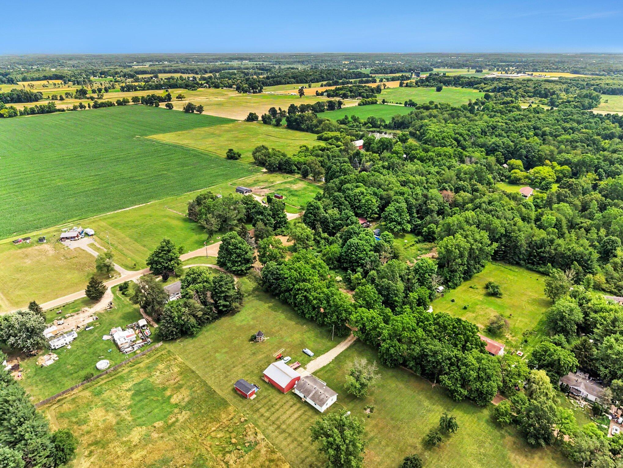 491 Peterson Road Ionia, MI 48846 - Photo 16 of 22 015_file_6518