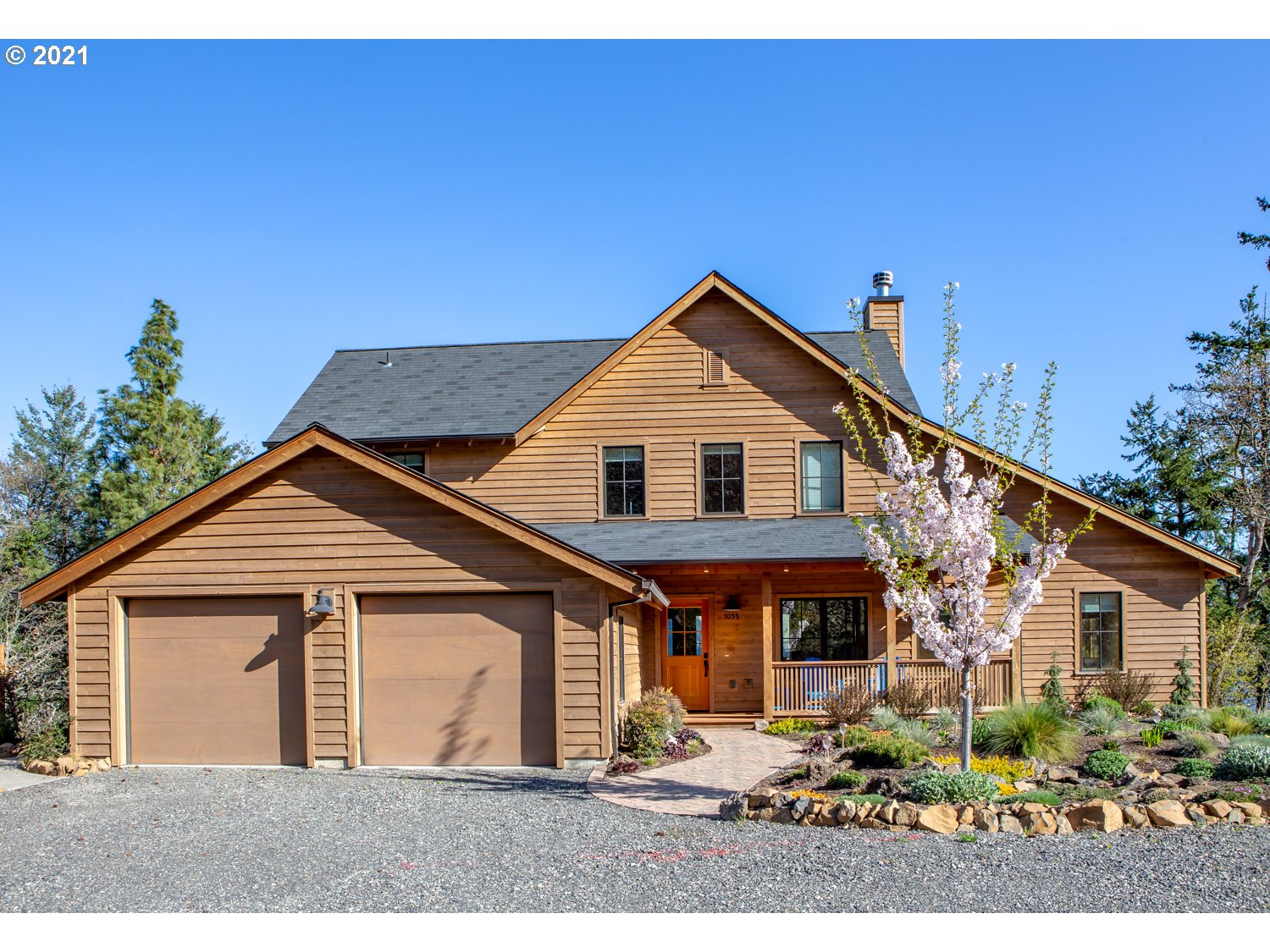 1055 Tanawashee Court Mosier, OR 97040 - Photo 2 of 26