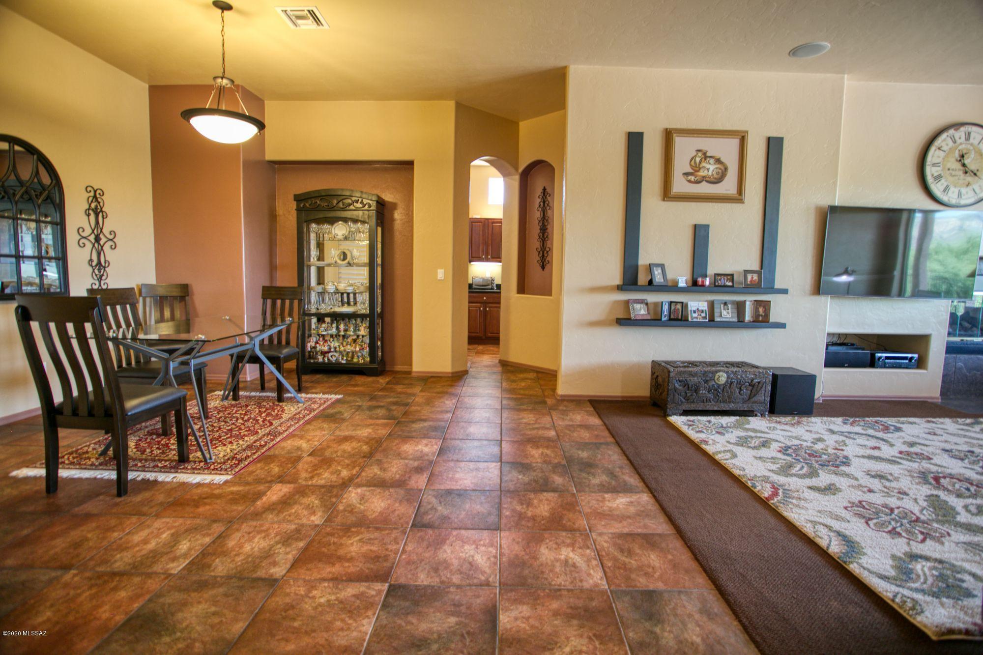 63 Circulo Verdugo Rio Rico, AZ 85648 - Photo 10 of 22