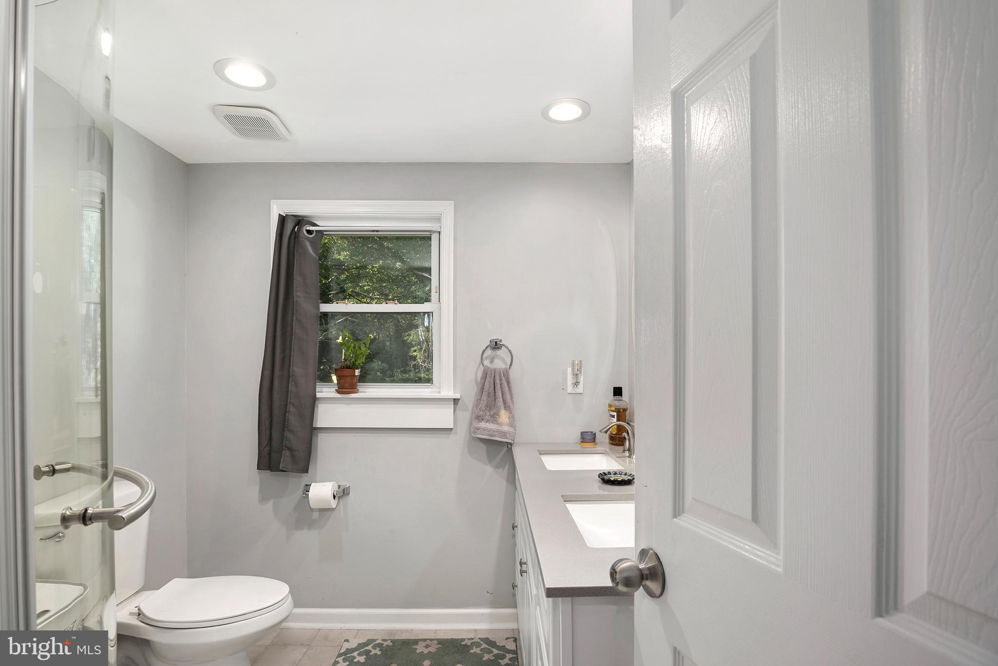 22402 Cross Road Chestertown, MD 21620 - Photo 10 of 24 Gallery Image 10