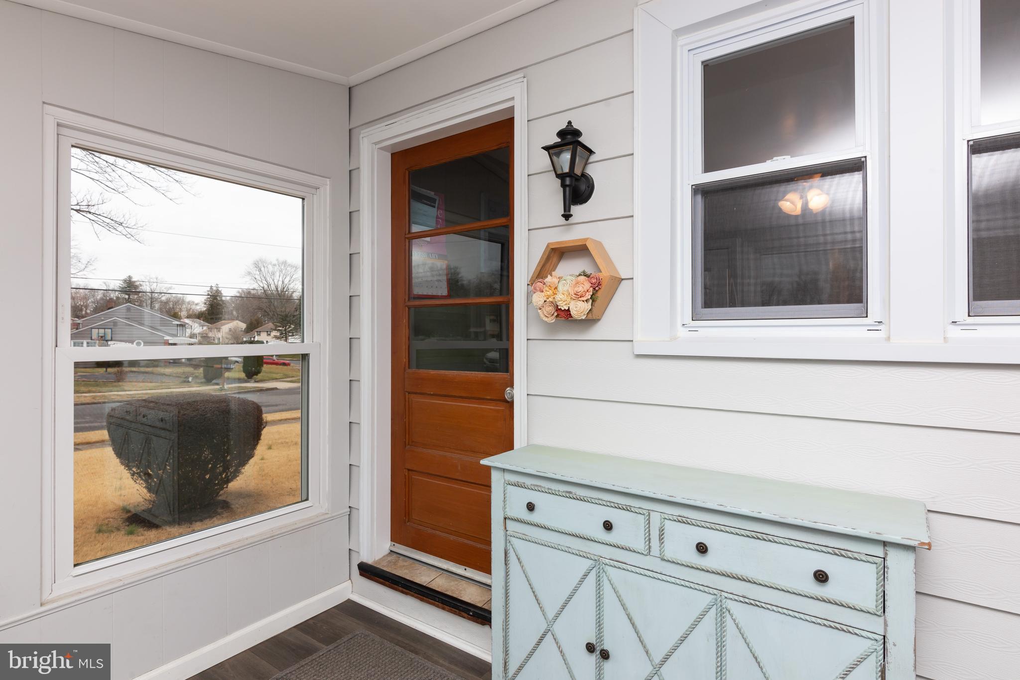 468 Story Road Aston, PA 19014 - Photo 21 of 40 Mudroom with rear yard access/garage